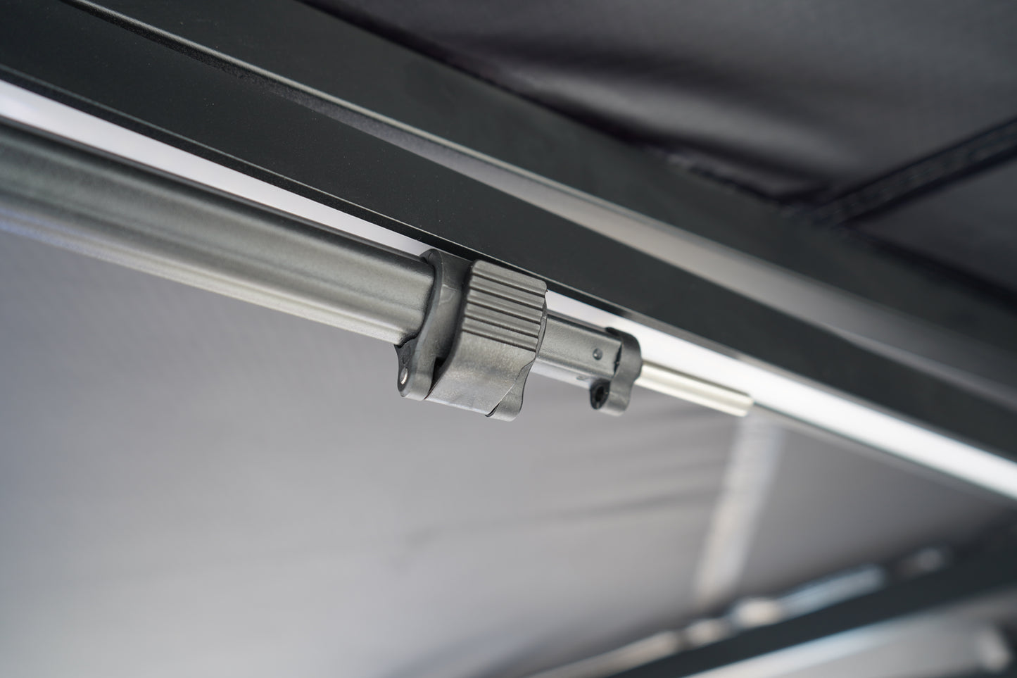 GEN 1 Ponderosa 270 Awning