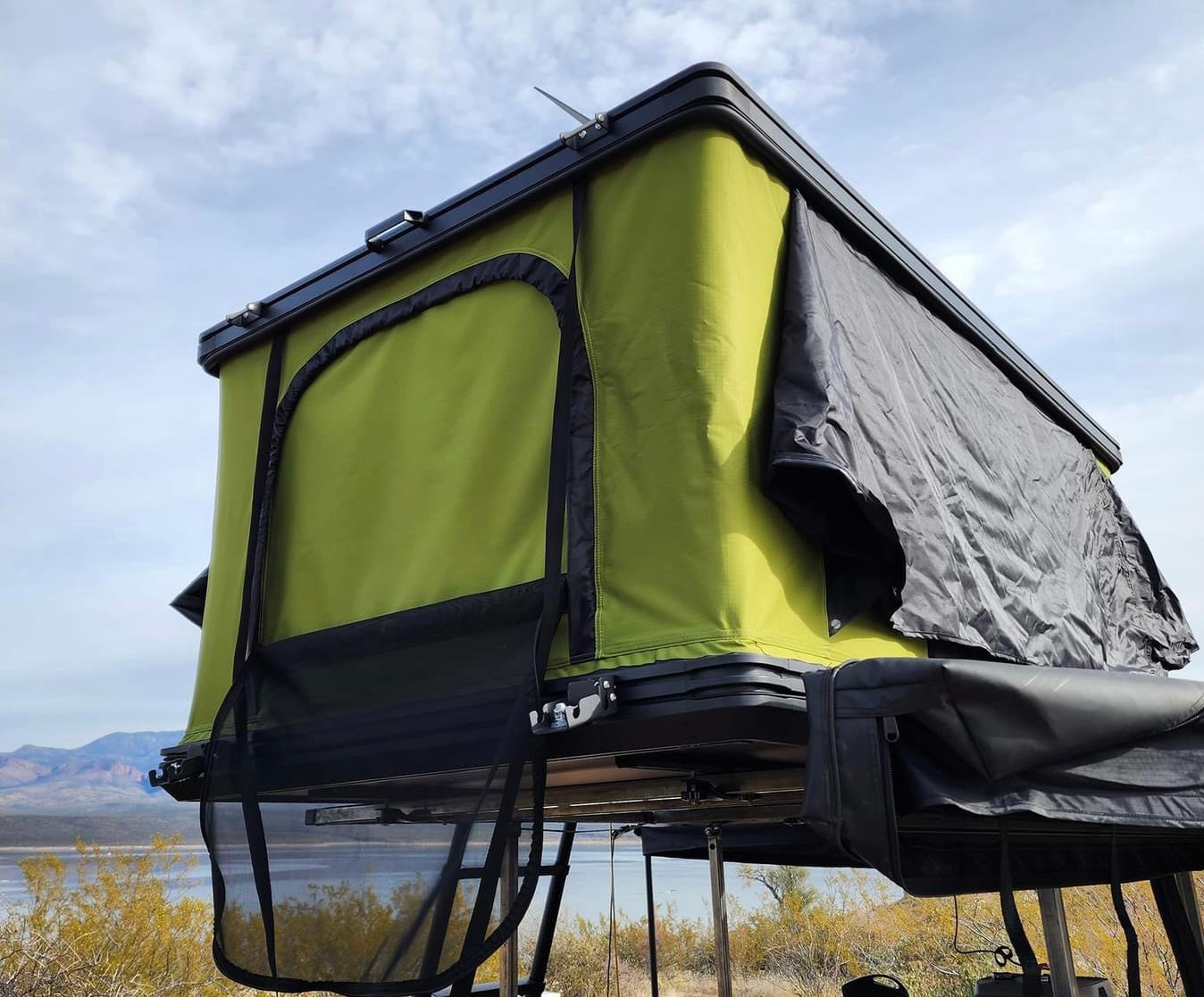 Humphrey Roof Top Tent